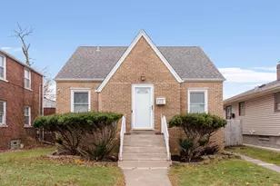 125 Warren St, Calumet City, IL 60409 - Photo 1