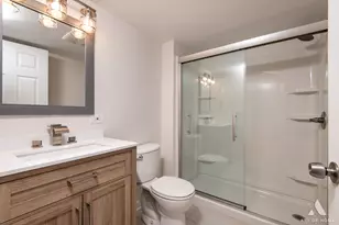 520 Spring St, Roselle, IL 60172 - Photo 31