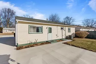 2801 Lawndale Dr, Champaign, IL 61821 - Photo 25