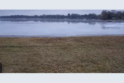 5106 W Westshore Drive, McHenry, IL 60050 - Photo 3