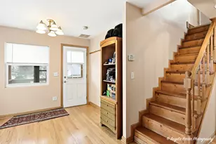 5106 W Westshore Dr, McHenry, IL 60050 - Photo 9