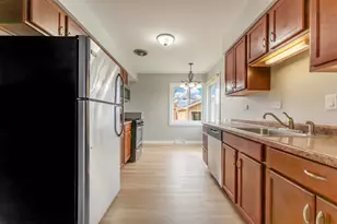 4904 W Hawthorne Ave, Hillside, IL 60162 - Photo 7