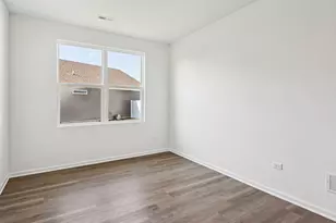 1228 Wild Tulip Cir, Bartlett, IL 60103 - Photo 7