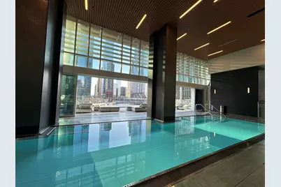 313 W Wolf Point Plaza #1910, Chicago, IL 60654 - Photo 19