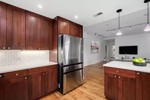 657 W Fulton St, Chicago, IL 60661 - Photo 5