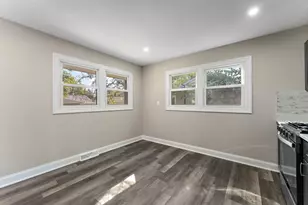 15519 Elm St, South Holland, IL 60473 - Photo 9