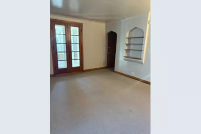 8400 S Honore Street #2, Chicago, IL 60620 - Photo 5