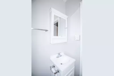 5326 S Cornell Avenue #101, Chicago, IL 60615 - Photo 7