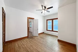 327 W Garfield St, Freeport, IL 61032 - Photo 25