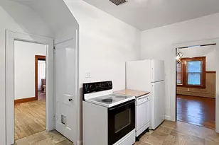 327 W Garfield St, Freeport, IL 61032 - Photo 13