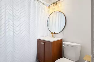 327 W Garfield St, Freeport, IL 61032 - Photo 27