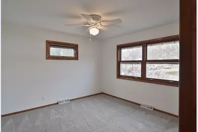 301 E Douglas Street, Saint John, IL 61873 - Photo 17