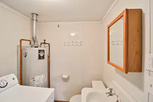 301 E Douglas St, Saint John, IL 61873 - Photo 15