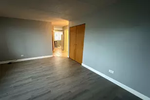 6305 Joliet Rd, Countryside, IL 60525 - Photo 7