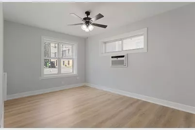 1303 W Estes Avenue #1W, Chicago, IL 60626 - Photo 9