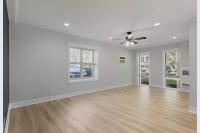 1303 W Estes Avenue #1W, Chicago, IL 60626 - Photo 5