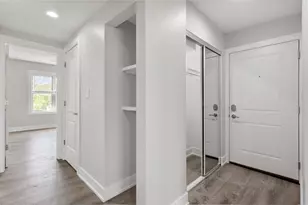 1303 W Estes Ave, Chicago, IL 60626 - Photo 9