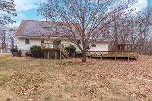 118 Gottlieb Ct, Creve Coeur, IL 61610 - Photo 35