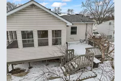 215 Mayfield Drive, Streamwood, IL 60107 - Photo 37