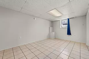 215 Mayfield Dr, Streamwood, IL 60107 - Photo 31