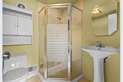 215 Mayfield Drive, Streamwood, IL 60107 - Photo 33