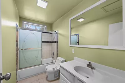 215 Mayfield Drive, Streamwood, IL 60107 - Photo 25