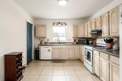 1020 W Perry Street, Belvidere, IL 61008 - Photo 19