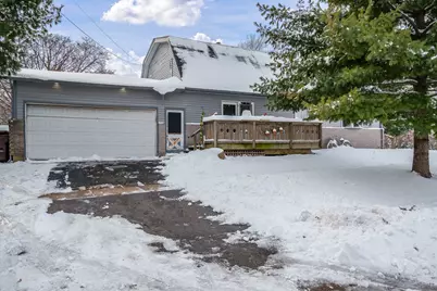 1020 W Perry Street, Belvidere, IL 61008 - Photo 5