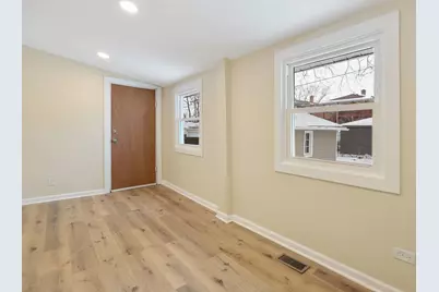 1018 S 10th Avenue, Maywood, IL 60153 - Photo 13