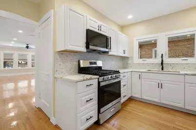 1018 S 10th Avenue, Maywood, IL 60153 - Photo 9