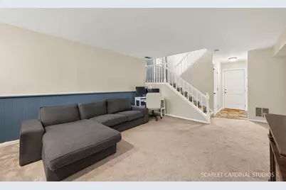 2221 Woodland Circle, Naperville, IL 60565 - Photo 15