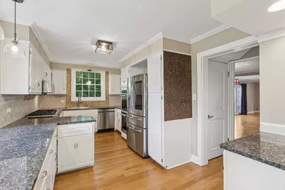 6619 Palma Lane, Morton Grove, IL 60053 - Photo 17