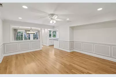 6619 Palma Lane, Morton Grove, IL 60053 - Photo 15