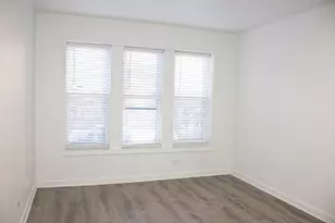 2001 W Fargo Ave, Chicago, IL 60645 - Photo 9