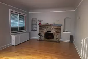 1534 E 86th Pl, Chicago, IL 60619 - Photo 5