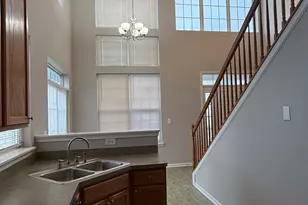 203 W Park Ave, Sugar Grove, IL 60554 - Photo 5