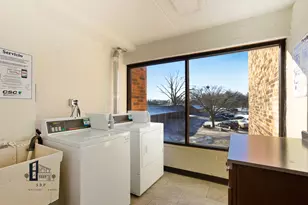 14533 Walden Ct, Oak Forest, IL 60452 - Photo 19