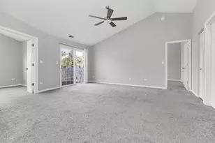 2211 Waterleaf Ct, Naperville, IL 60564 - Photo 5