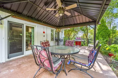 1002 Bruce Drive, Elgin, IL 60120 - Photo 27