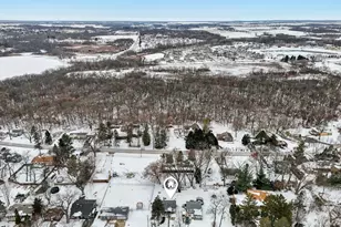 4609 W Shore Dr, Wonder Lake, IL 60097 - Photo 25