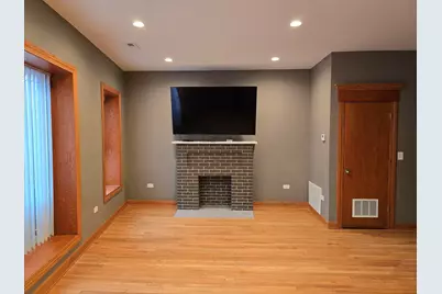 4414 N Clark Street #3, Chicago, IL 60640 - Photo 5