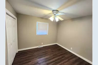 10227 Blazer Court, Machesney Park, IL 61115 - Photo 9