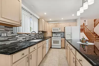 13901 S Tamarack Drive, Plainfield, IL 60544 - Photo 7