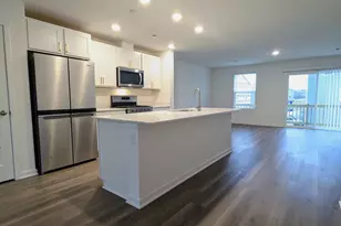 1384 Foxglove Dr, Bartlett, IL 60103 - Photo 3