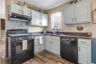 742 Chestnut Ln, Marengo, IL 60152 - Photo 9