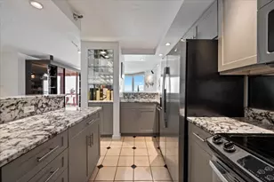 195 N Harbor Dr, Chicago, IL 60601 - Photo 7