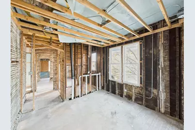 7047 S Princeton Avenue, Chicago, IL 60621 - Photo 9