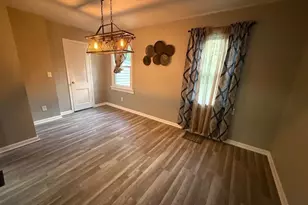 209 16th St, Mendota, IL 61342 - Photo 11