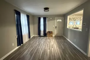 209 16th St, Mendota, IL 61342 - Photo 9