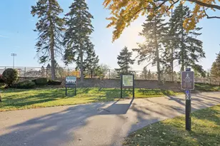 1443 Woodhill Dr, Northbrook, IL 60062 - Photo 53